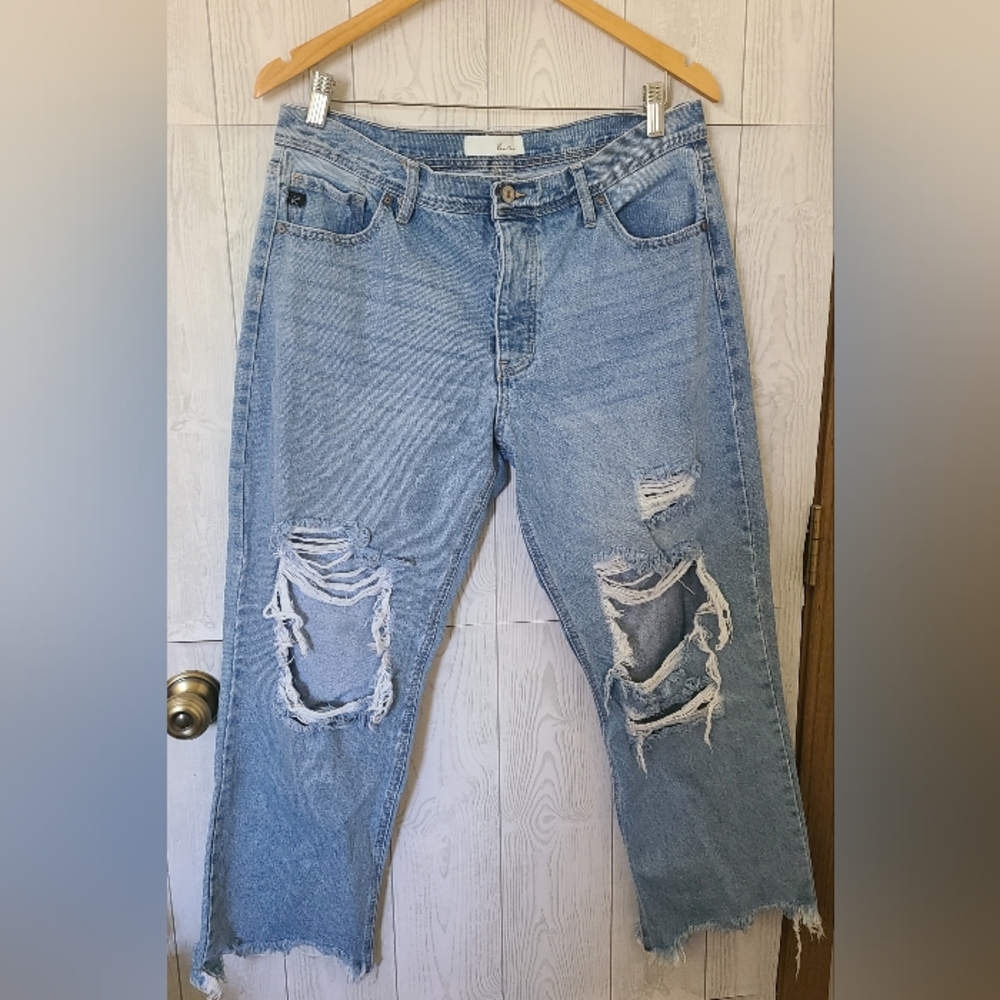 KanCan Light Blue Distressed Mid-Rise Boyfriend Crop Jeans